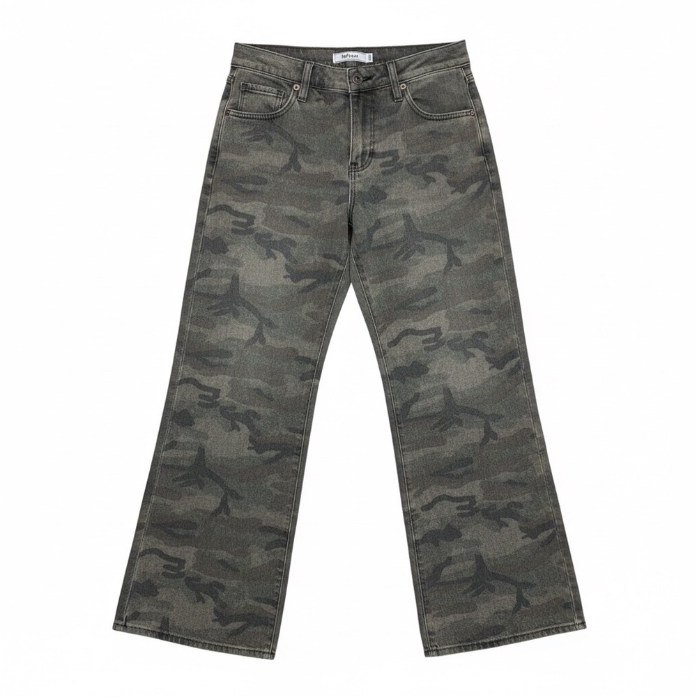 Refrain Los Angeles NWT Wide Leg Jeans Size 5/27 Camo Print Luxe Denim